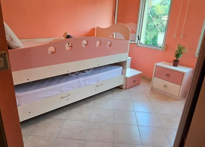 Ejoa Summer Apartman Golem